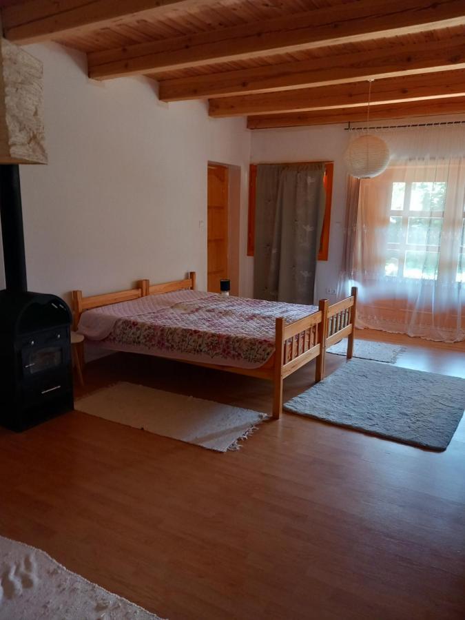H&H Vendeghaz Apartment บาลาทอนเบรีน ภายนอก รูปภาพ