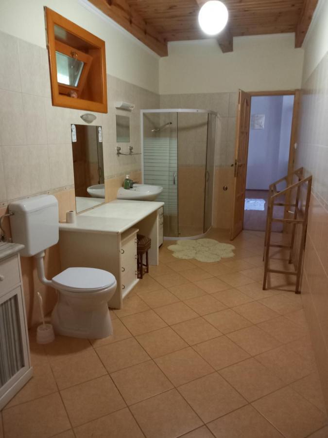 H&H Vendeghaz Apartment บาลาทอนเบรีน ภายนอก รูปภาพ